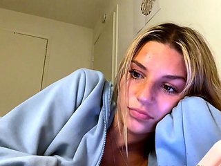 Cute teen anne solo anal masturbation