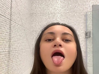 Cum with Me in Snapchat Shower