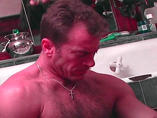 Seductive Brunette in the Bathroom: Passionate Oral Delight