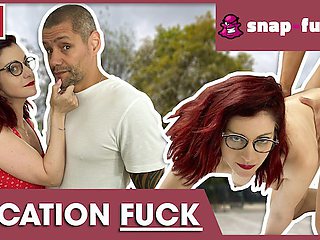 Graceful Flora's francaise video