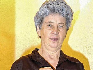 Unimaginable Rosa - straight hair action - OmaHotel