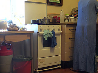 Turkish Muslim Wife Is Shocked When She Gets Suprise Cumshot From Perverted Husband