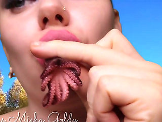 Powerful and Sexy Giantess Is Hungry, and Today Little Human Is My Slave! He Smells so Tasty!