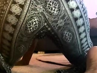 Layla rose masturbating on webcam in a hot solo video