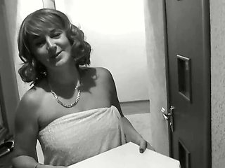 Pizza delivery dude brought pizza His faced by bare parlour proprietor beautiful ash-blonde COUGAR g-string-less and boulder-holder. From the rear-fashion in Douche Bum Dame Meaty bootie mature Cougar Inborn Knockers Fur covered Coochie POINT OF VIEW My W