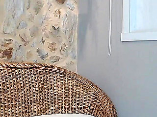 I Am a Latin Girl and No One Fucks Me, You Want to Do It