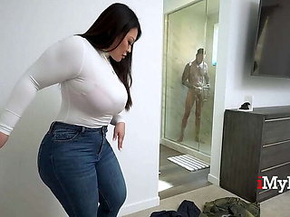 Asian MILF Tokyo Leigh Finds Homeless Man With Big Dick, Washes Him Then Fucks Hard