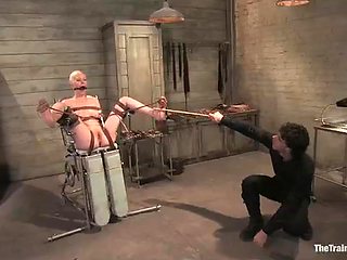 The Training Of Cherry Torn, Day One - Kink