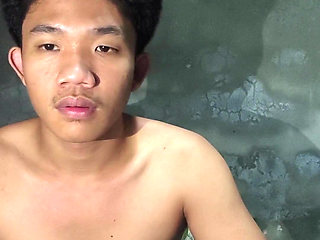 Filipino Twink Gets off for Stepdaddy's Pleasure