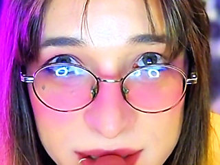 MILF Trans Girl Give the Best Blowjob
