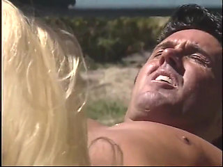 Training playing pussy fucking in the park