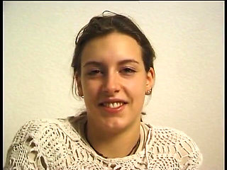 Her fingers made her pussy wet