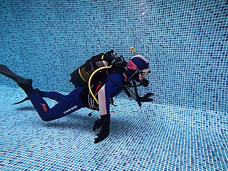 Scuba Retreat Part 2: Fin Hover & Bouancy Training Trouble