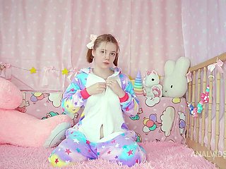 Jessy funny amateur teen brunette toying