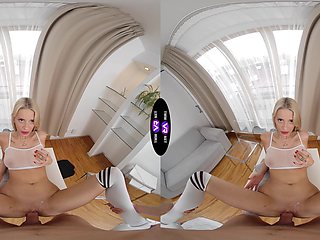 Teen Naomi craves that huge cock