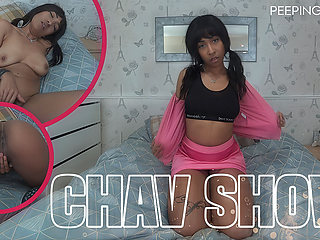Pink British Chav Wants You to Watch!