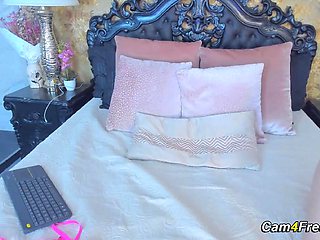 Lesbian Webcam Self-Fuck