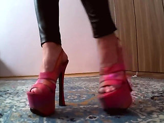 Princess Kimberlys high heel show! NO AUDIO