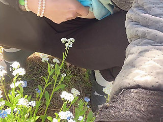 Piss Pussy for Care Flower Tree