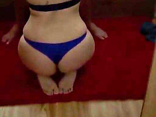 Im Giving My Best Friends Ex-boyfriend a Hot Blowjob