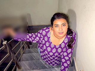 Stranger Girl, Park Me Mili I'm Lucky Boy Mane Uske Maze Liye Paiso Me, Full Hindi Viral Video