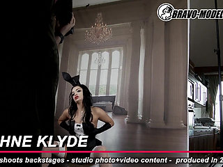 388-Backstage photoshoot Daphne Klyde - Adult