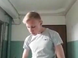 Decided to jerk off at the entrance