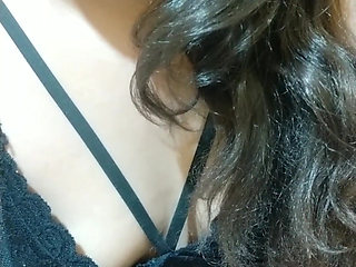 Playing with my vagina I put a big dildo in it that takes out all my juices