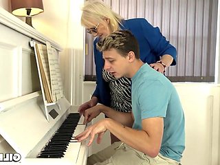 Mature step grandmother delivers passionate piano lesson pleasures