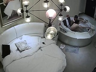 Hot amateur hidden cam