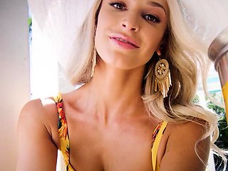 Bubble butt teen blonde Emma Hix solo