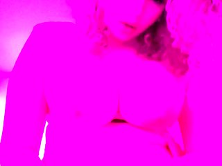 BBW White Chick Big Boobs Cam Play