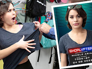 Spread Those Cheeks!! Mischievous Shoplifters Face Punishment with Anal Creampie