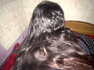 Desi Raat, Bina Warning