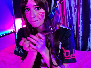 -ManyVids- AliceBong - D.VA Sucks Big Dick And Fucks In The