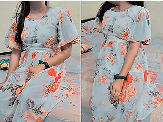 Desi GF BF Sex in Oyo Hotel, Indian Hot Girl Tight Pussy