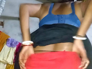 Gaon ki aurat ki chudai sexy Kali chut