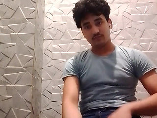 Indiana Handsome Boy Masturbation Video