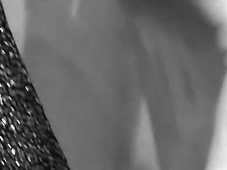 Wanna Lick Them with Me