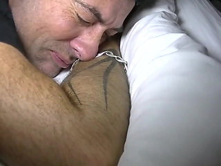 Twink from Madrid fucking older muscle boy