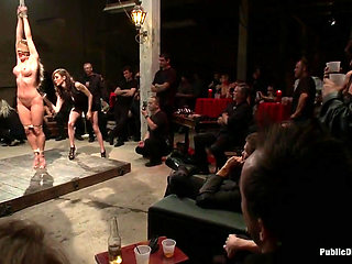 Ass Queen Amy Brooke Gets Fisted and DP'ed