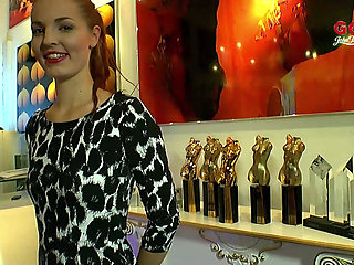 Big Cocks Gangbanging a Hot Teen Ggg John Thompson