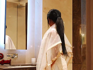 Yasmina Khan Sneaks Out of Wedding for Shadow Dimitri