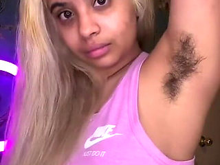 Flashing Side Boob and a Little Peek of My Nipple