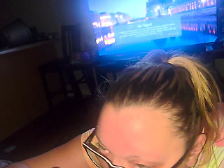 Snow bunny worships his big black cock