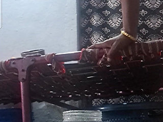 Tamil Aunty Fingering and Urine Passing