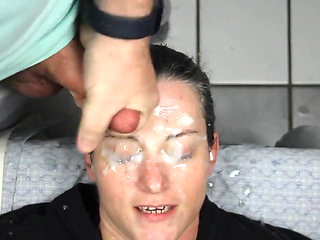 Dirty Dees Loves Facials