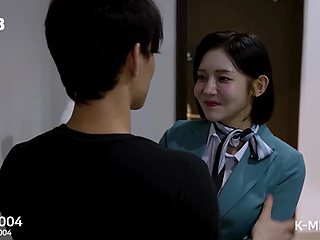 [mor-004] Amateur Korean Girlfriend Still In Uniform Gives A Sloppy Blowjob After Her Flight