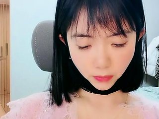 Sexy Amateur Preggo Girl in Webcam Free Big Boobs Porn Video