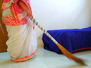 Desi BBW Mature Maid Gets Cumshot by Owner's 19y Old Stepson While Sweeping the Room - Huge Butts & Big Boobs Anal Fucked & Cum